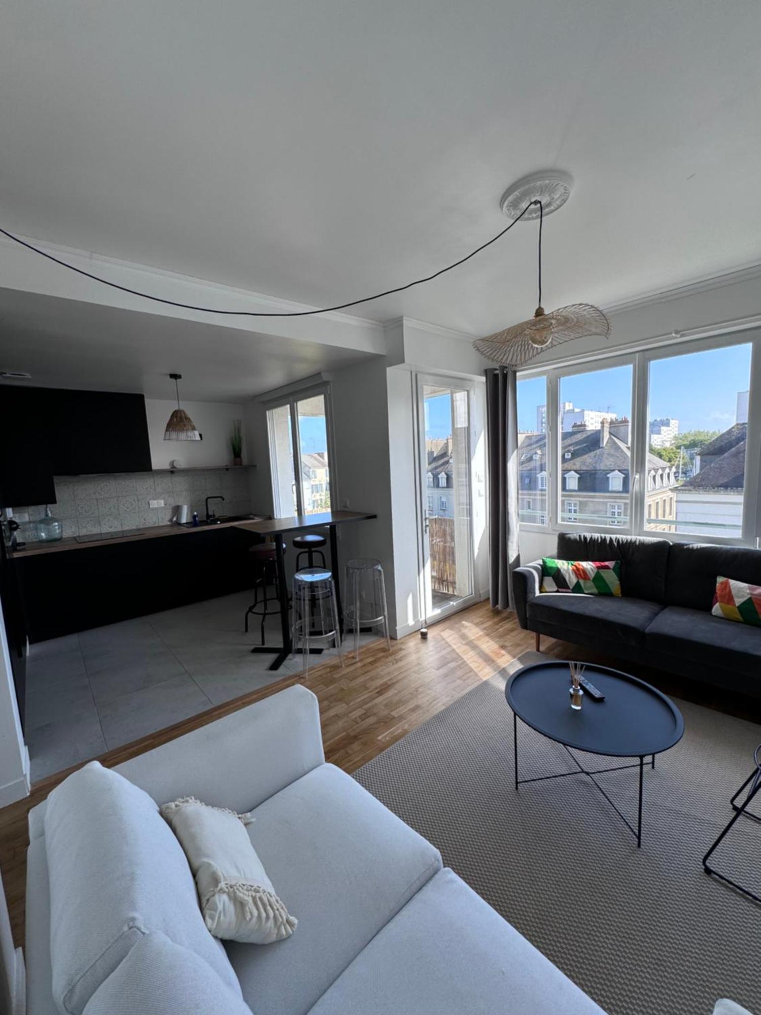 Charmant Appartement T3 Avec Balcon, Centre-Ville Λοριάν Εξωτερικό φωτογραφία